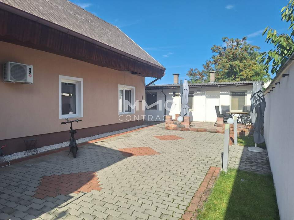 Großzügiges Einfamilienhaus mit 190 m² Wohnfläche & zusätzlichem 42 m² Bestandsgebäude in Prottes