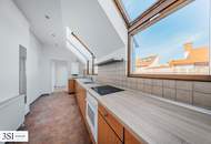 Klausgasse 46: Helle 1,5-Zimmer-Dachgeschoßwohnung mit hofseitiger Terrasse