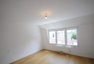 SONNIGE DACHGESCHOSS-MAISONETTE NAHE HANUSCH KRANKENHAUS