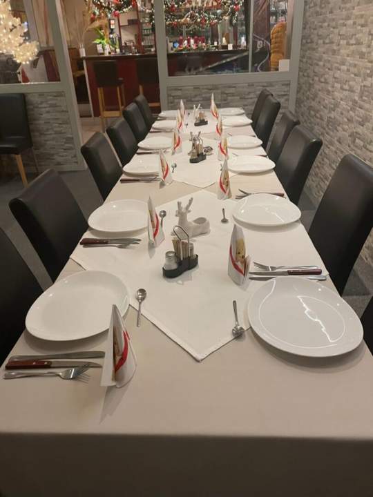 Charmantes Café in Neuhaus: ab 394€/Monat!!! – Ihr Traum vom eigenen Geschäft!