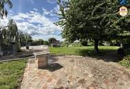 Großzügiges Penthouse mit Garten und Schwimmteich