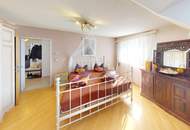 Über den Dächern wohnen? Helle 4-Zimmer-Dachgeschosswohnung...