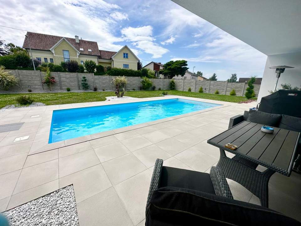 Traumhaus mit beheizbaren Pool