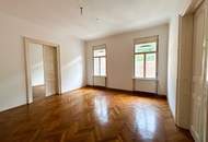 4-Zimmer Altbauwohnung im Herzen der Stadt!