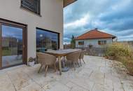 Neuwertiges Haus in idyllischer Lage – mit Garten, Terrasse &amp; Top-Ausstattung!