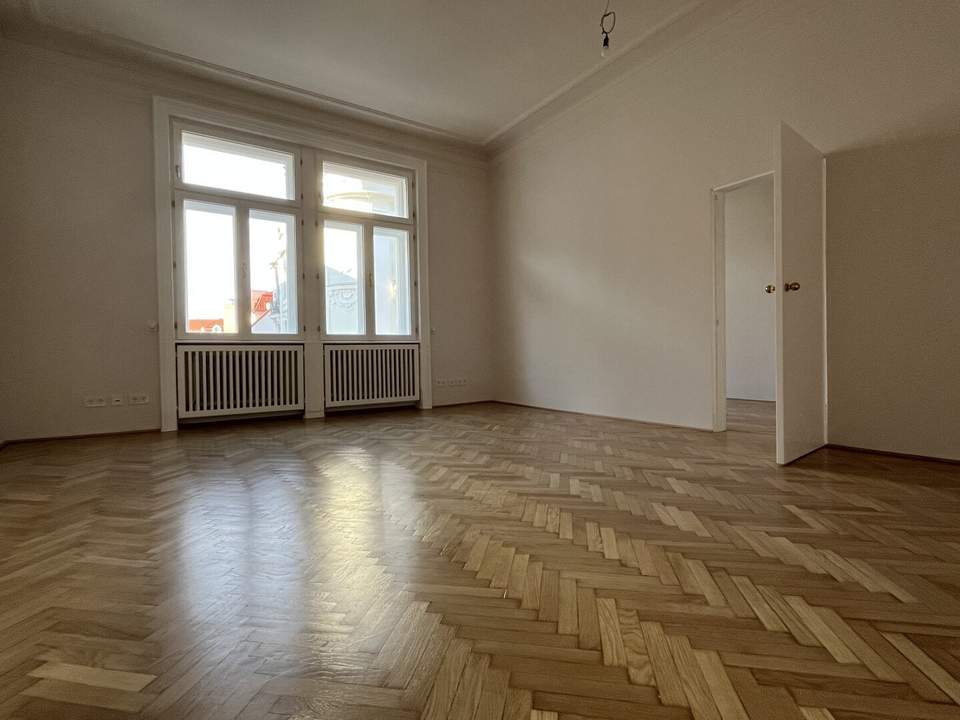 Großzügige, neu renovierte Büroflächen insgesamt 193,58 m² in repräsentativem Stilaltbau in Toplage des 1.Bezirks!