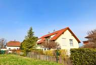 Schönes Haus mit großem Garten und 2 KFZ-Abstellplätzen!