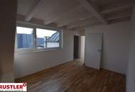 OPEN HOUSE - Hofseitige Dachgeschosswohnung mit Terrasse