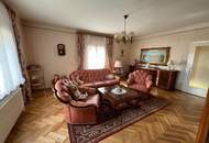 Wohnhaus mit viel Platz und großem Grundstück in schöner, ruhigen Umgebung