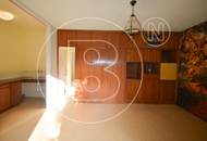 Charmantes, renovierungsbedürftiges Haus in schöner Umgebung!