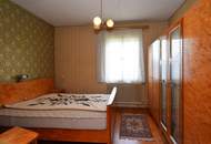 Besichtigungstag 7. Mai, nur mit Voranmeldung möglich! - Zweifamilienhaus mit großem Grundstück