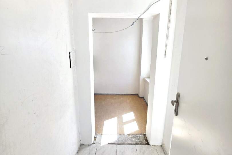 Selbst gestalten! Altbauwohnung mit Renovierungsbedarf in der schönen Hasnerstraße! Perfekte Infrastruktur und Anbindung + Ruhige Fahrradstraße + Balkonanbau möglich! Jetzt zugreifen!, Wohnung-kauf, 199.000,€, 1160 Wien 16., Ottakring