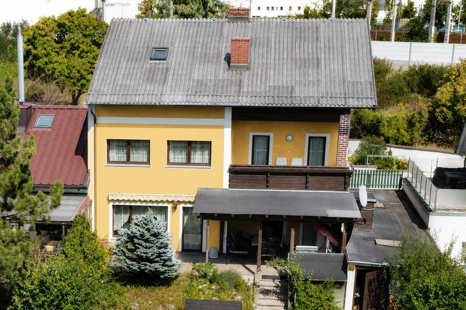 Großzügiges ökologisches Einfamilienhaus in Wiener Neustadt mit Pool, Balkon und viel Ausbaupotential!, Haus-kauf, 519.000,€, 2700 Wiener Neustadt(Stadt)