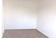 Nette 2-Zimmer Wohnung mit Loggia