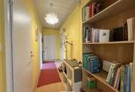 Attraktive helle 2-Zimmer-Wohnung mit Balkon