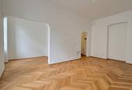 DAS ERSTE EIGENE ZUHAUSE IM STILALTBAU - FRISCH SANIERT, HELL UND RUHIG