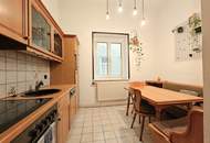 Vorgarten: Gemütliche Balkonwohnung + Idealer Grundriss + Sonniges Wohnzimmer + Teilbar auf 2-3 Zimmer