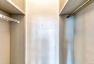 Klassische 4,5 Zimmer Altbauwohnung im Botschaftsviertel