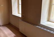 Südseitige 2 Zimmer Wohnung mit Sanierungsbedarf in absoluter Ruhelage mit Hofausrichtung