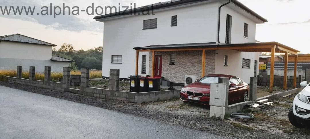 Schönes Haus in ruhiger Siedlungslage!