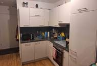 2-Zimmer mit Balkon ab 01.11. – Nähe U1 Kagraner Platz