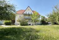 Arbeiten mit Charme - Bürofläche im Dachgeschoss einer Villa