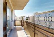 Sanierungsbedürftige 2-Zimmer-Balkon-Wohnung in U1-Nähe