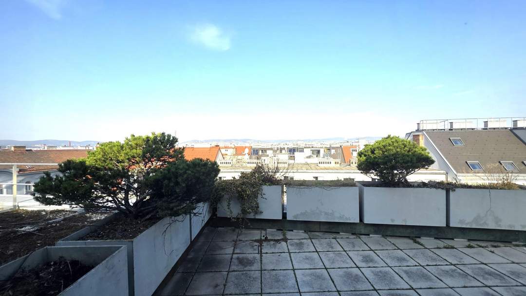 Moderne Bürofläche mit 2 Terrassen und Concierge-Service