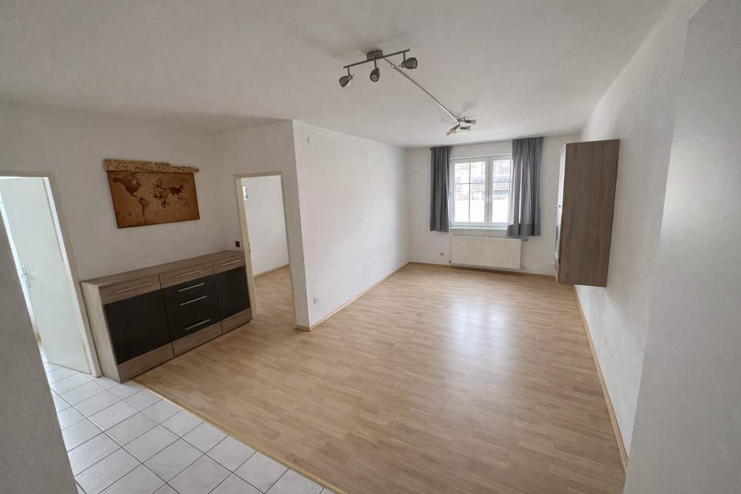 Kompakt, gemütlich und mit Gartenmitbenutzung – 2-Zimmer-Wohnung am Stadtrand von Vöcklabruck