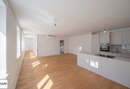 Löwelstraße: Klimatisierte Maisonette-Wohnung mit Dachterrasse in top Innenstadtlage - ab sofort!