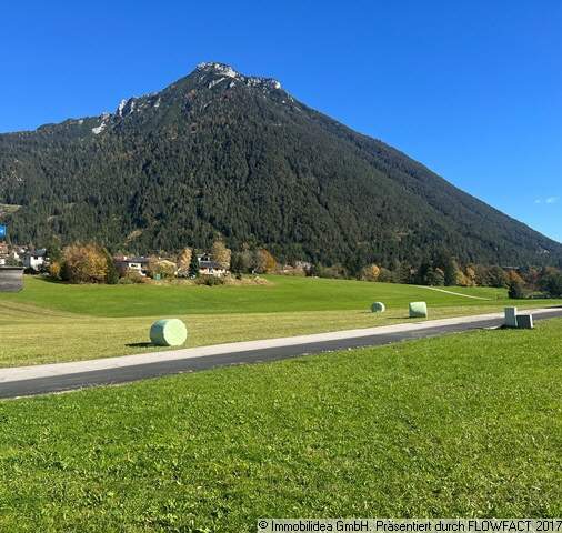 Traumhaftes Baugrundstück mit Bergpanorama!