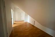 Entzückende Dachgeschosswohnung in Zentrumsnähe!
