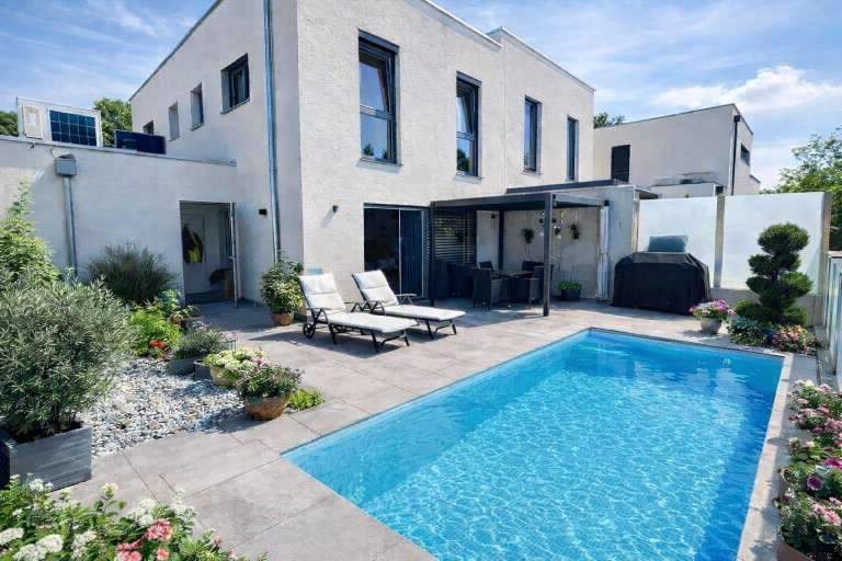 Einziehen statt bauen - exklusives Zuhause mit Premium-Ausstattung, Pool & Smart Home (Provisionsfrei), Haus-kauf, 660.000,€, 4641 Wels-Land