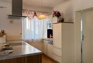 Bezugsfertiges LANDHAUS mit uneinsichtigem Innenhof im Zentrum von Burgau