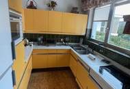 Großzügiges Anwesen am Rosenhain