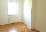 Sonniger Wohntraum mit Balkon und 2 Schlafzimmern mit Fernsicht in absoluter Ruhelage