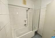 Schöne, großzügige 2 Zimmer-Altbauwohnung im 7. Bezirk