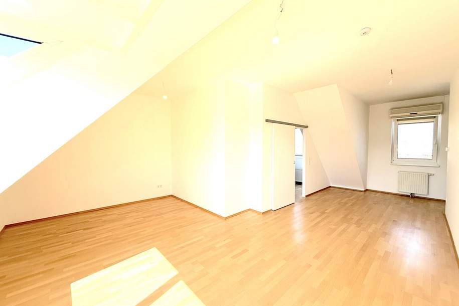 Nähe U1 | Klimatisierte Dachgeschosswohnung mit tollem Wienblick | Tiefgarage, Wohnung-kauf, 199.000,€, 1100 Wien 10., Favoriten