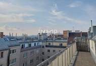 MITTEN IN DER STADT MIT HOFSEITIGER DACHTERRASSE!