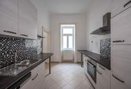 ***NEU*** Fantastische 4 Zimmer Wohnung in repräsentativem Stilaltbau! in TOP-Lage!