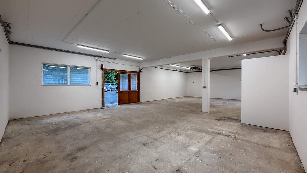 Gewerbefläche / Lagerhalle / Werkstatt in zentrumsnaher Lage