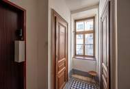 ++NEU++ 1,5-Zimmer Altbau-Wohnung (sanierungsbedürftig), viel Umbaupotenzial