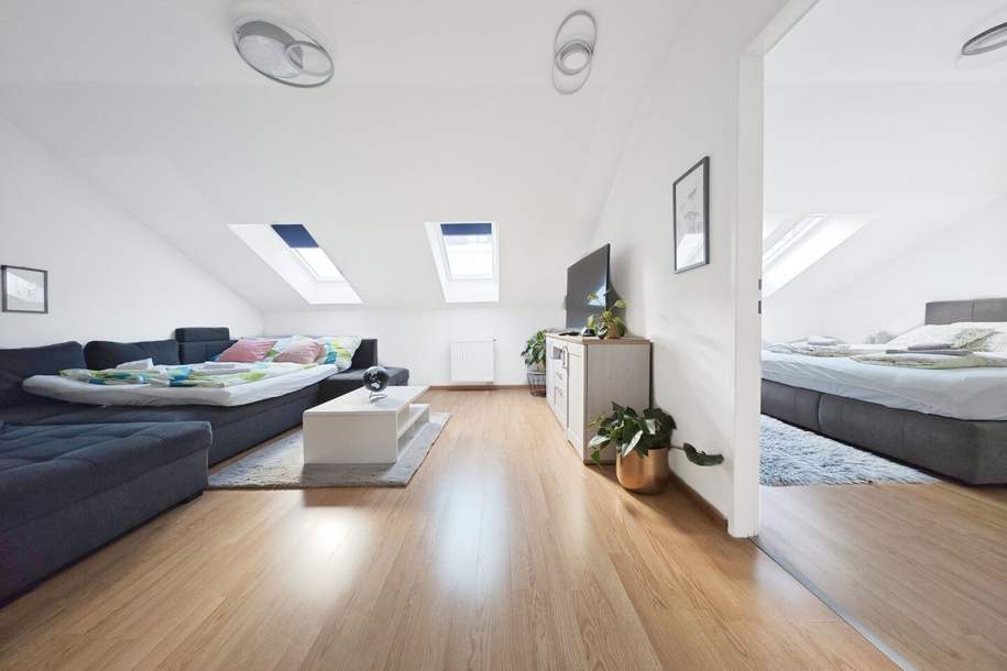 Helle 2-Zimmer Dachgeschosswohnung mit hofseitiger Terrasse | Markt- und U-Bahnnähe, Wohnung-kauf, 265.000,€, 1120 Wien 12., Meidling