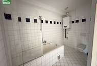 Helle Dachgeschosswohnung mit Top-Anbindung – urban wohnen mit Rückzug in den Innenhof - Nähe U4/U6