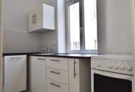 Westseitiger 2-Zimmer-Altbau im 3. Stock! Balkonoption!