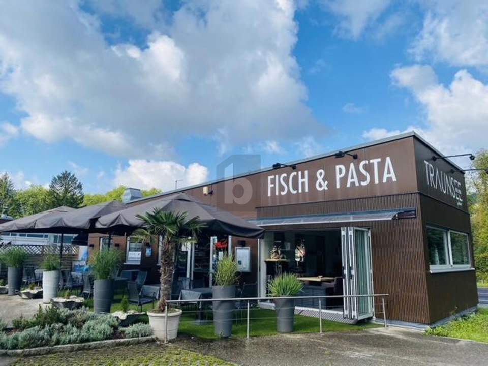 GUT EINGEFÜHRTES RESTAURANT MIT STAMMKUNDSCHAFT