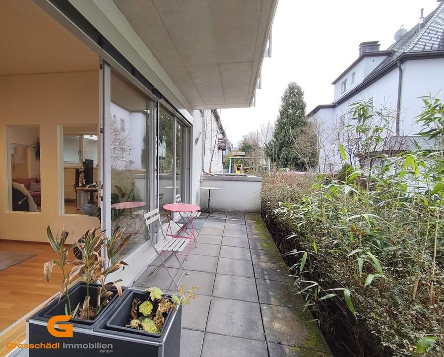 Modernes 3-Zimmer-Terrassen-Büro in Gerichtsnähe mieten