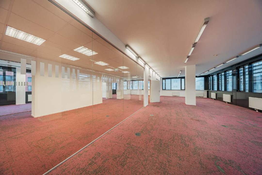 Büro direkt auf der Dresdnerstraße im BC 20 - Bauteil B zu mieten