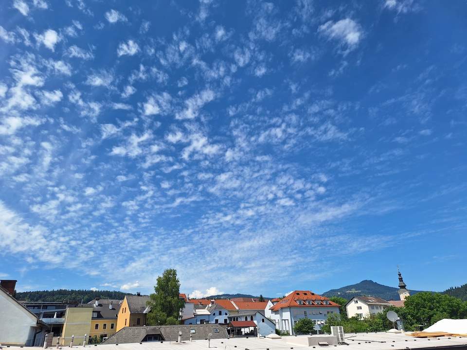 Modernisierte 2-Zimmer-Wohnung mit großer Terrasse in Feldkirchen (Provisionsfrei)