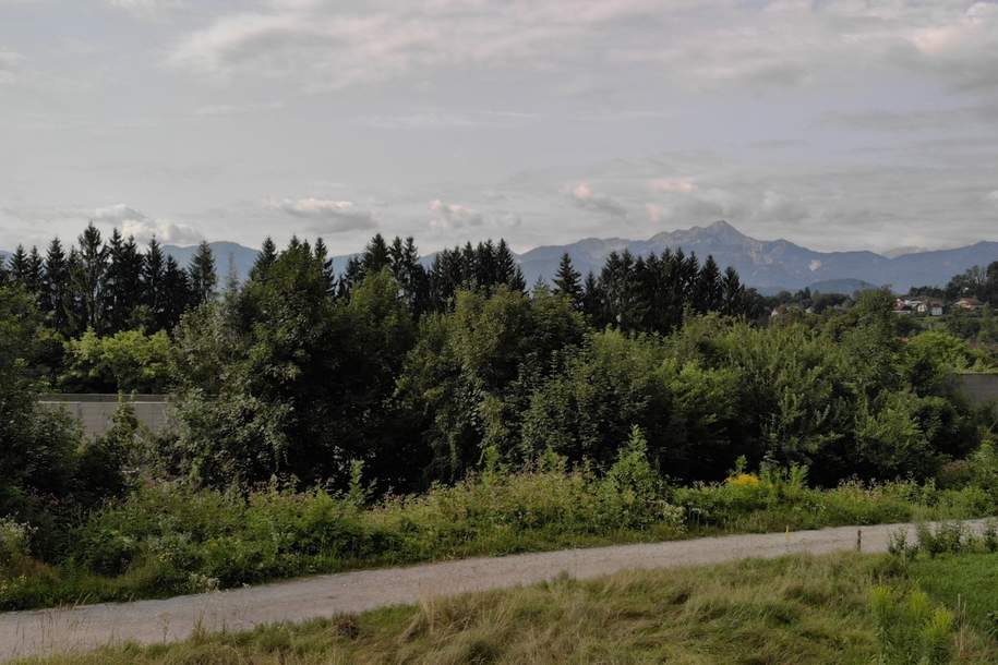 Grundstück nur wenige Fahrminuten vom Zentrum von Velden am schönen Wörthersee entfernt, Grund und Boden-kauf, 195.000,€, 9220 Villach Land